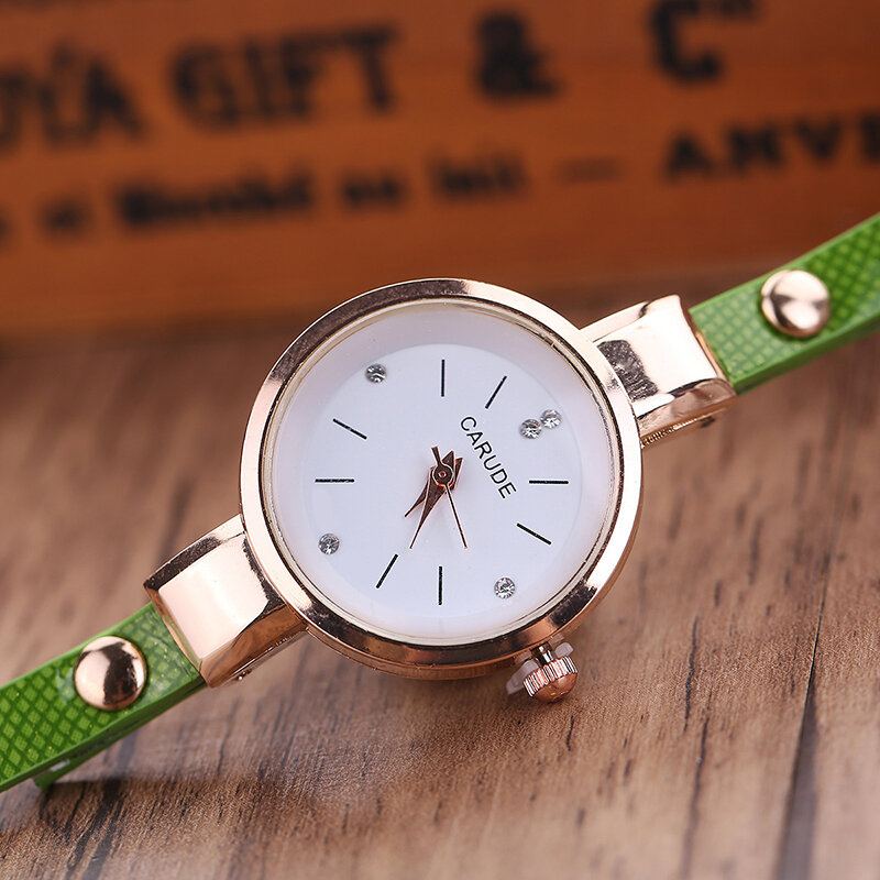 Retro Pu Strap Vícevrstvé Hodinky Kovové Geometrické Drahokamenové Luk S Přívěskem Quartz