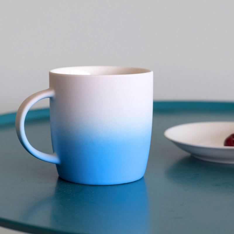 Elegantní Porcelánový Hrnek Na Kávu Gradient Color Matte Keramický Šálek Na Čaj