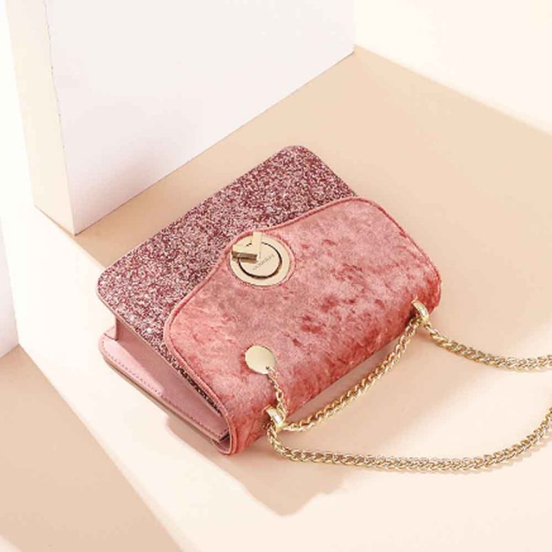 Velvet Chain Small Square Bag Módní Všestranná Taška Přes Rameno S Efektní Crossbody Kabelkou S Kulatým Plátem