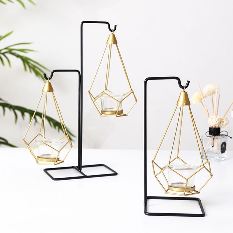 Minimalistický Luxusní Romantický Železný Svícen Dekorace Jídelního Stolu Ornament Dutý