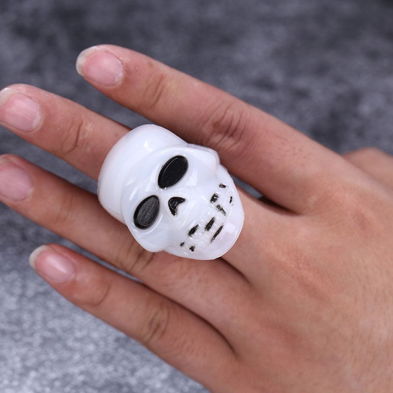 Halloween Plastový Prsten Led Zářící Dýně Lucerna Bat Skull Ring Záludný Malý Dárek