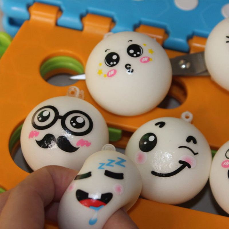 Roztomilý Obličejový Model S Voňavým Chlebem Squishy Toys Řetízek Na Mobil