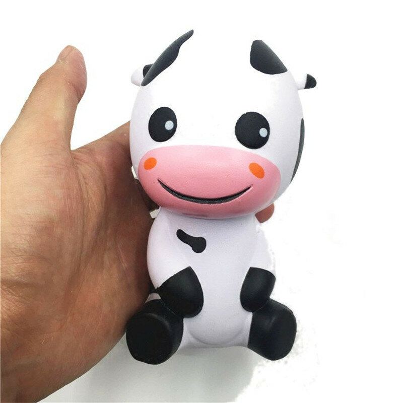 Squishy Baby Cow Jumbo 14cm Pomalu Rostoucí S Obalem Kolekce Zvířat Dárková Dekorační Hračka