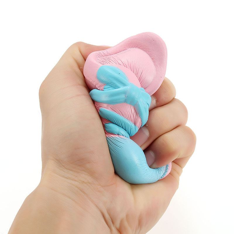 Squishy Bota 13cm Pomalu Stoupající S Obalem Kolekce Dárkový Dekor Měkká Stlačovací Hračka