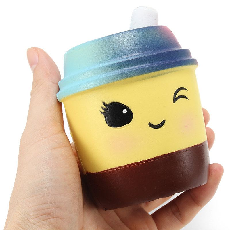 Xinda Squishy Milk Hrnek Na Čaj 10 cm Měkký Pomalu Kynoucí S Obalem Kolekce Dárková Dekorace Hračka